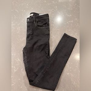 levi’s high rise super skinny